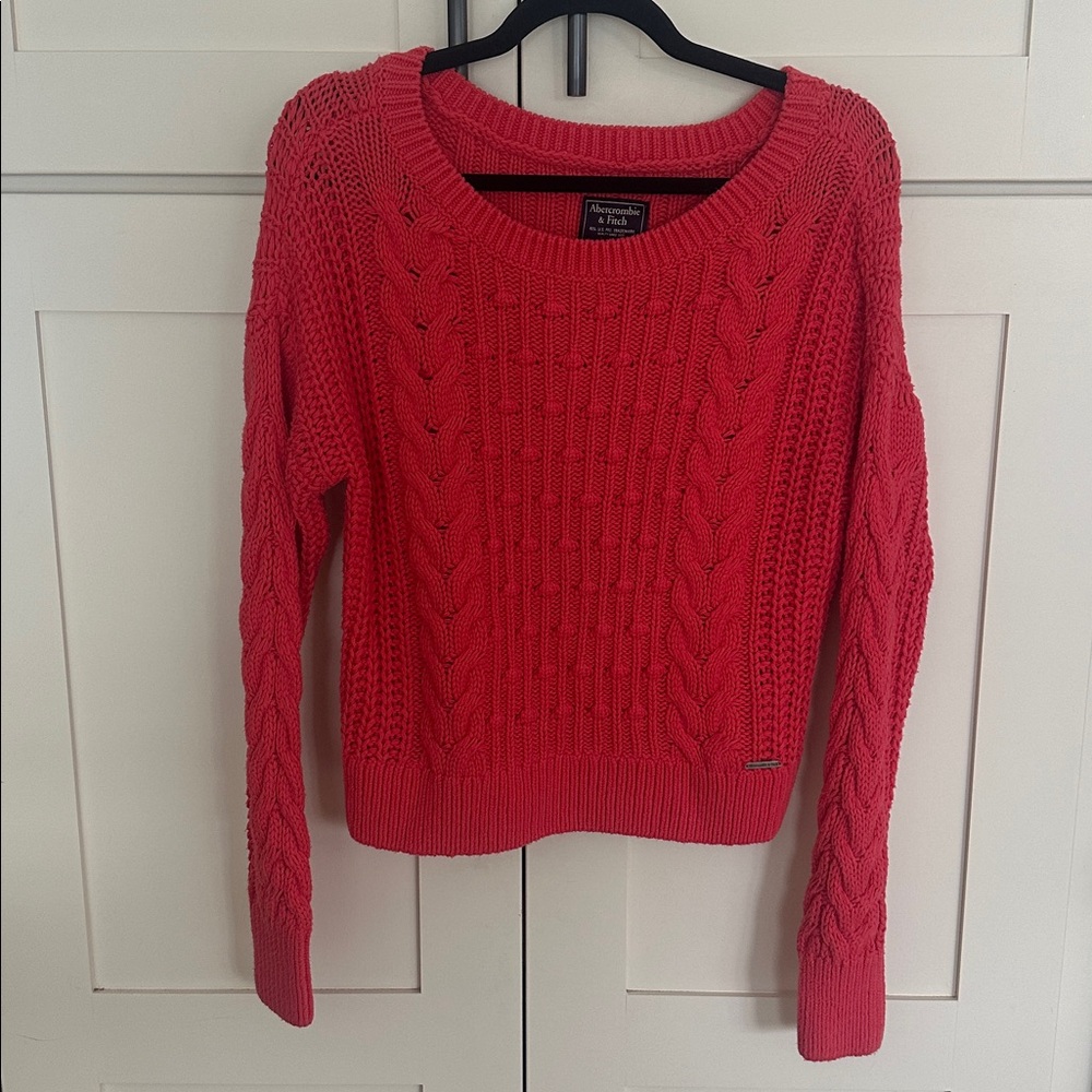 Abercrombie & Fitch Cable Knit Sweater - Picture 2 of 15